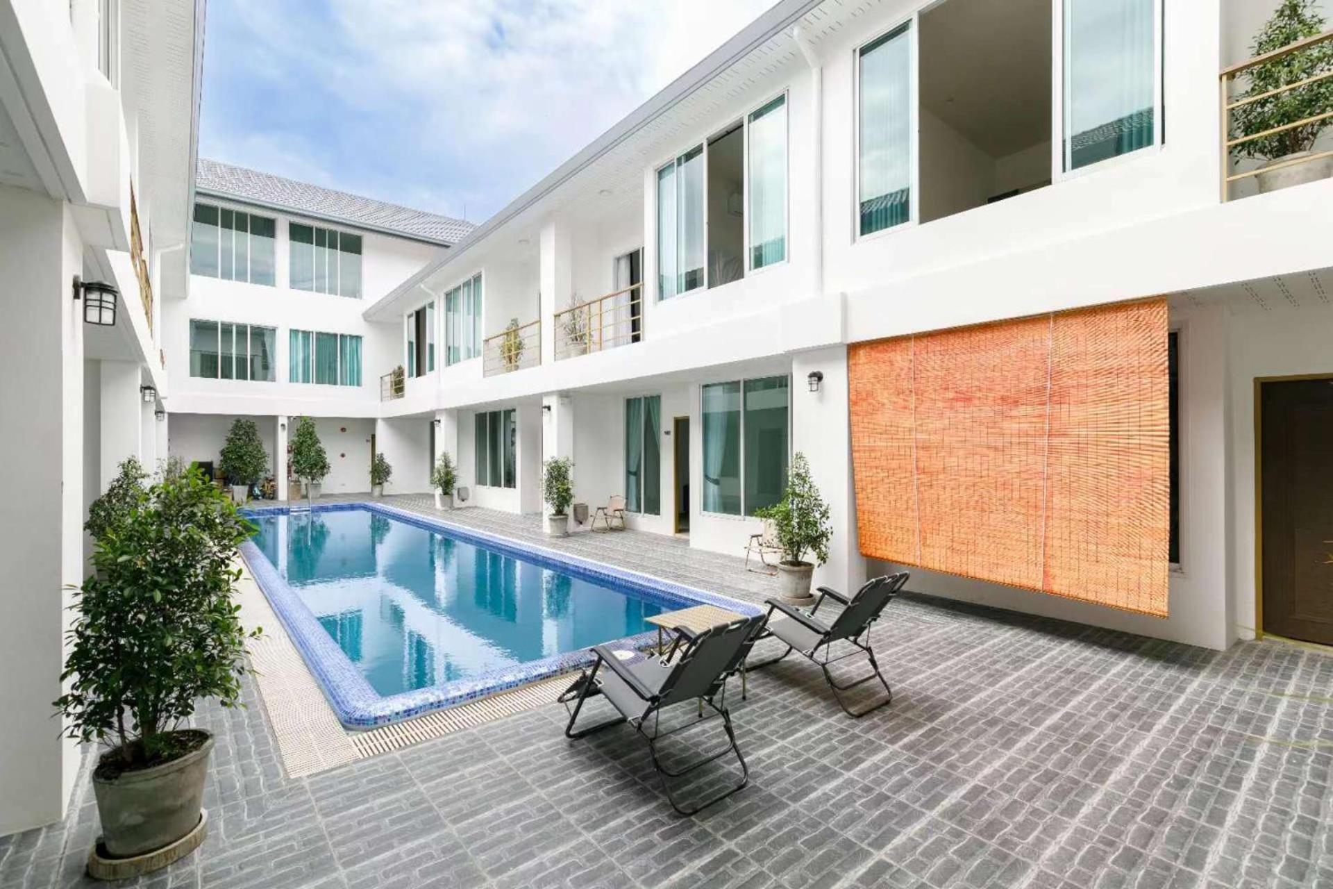 D Village Condominium Chiang Mai Exteriör bild